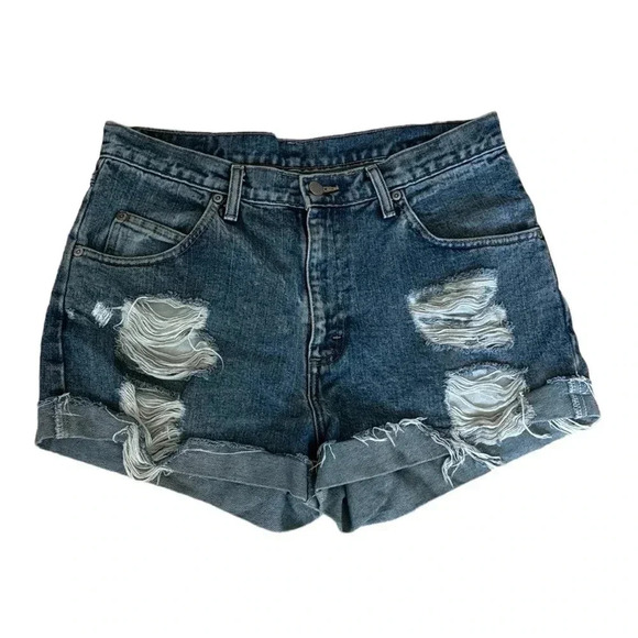 Wrangler Cut Off Shorts Distressed Size 32 - Picture 1 of 5